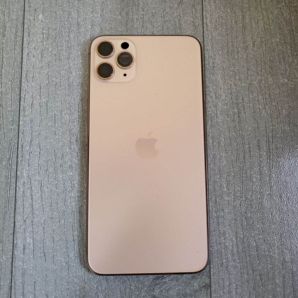 Housing iphone 11 pro max original copotan Gold minus retak kaca kamera