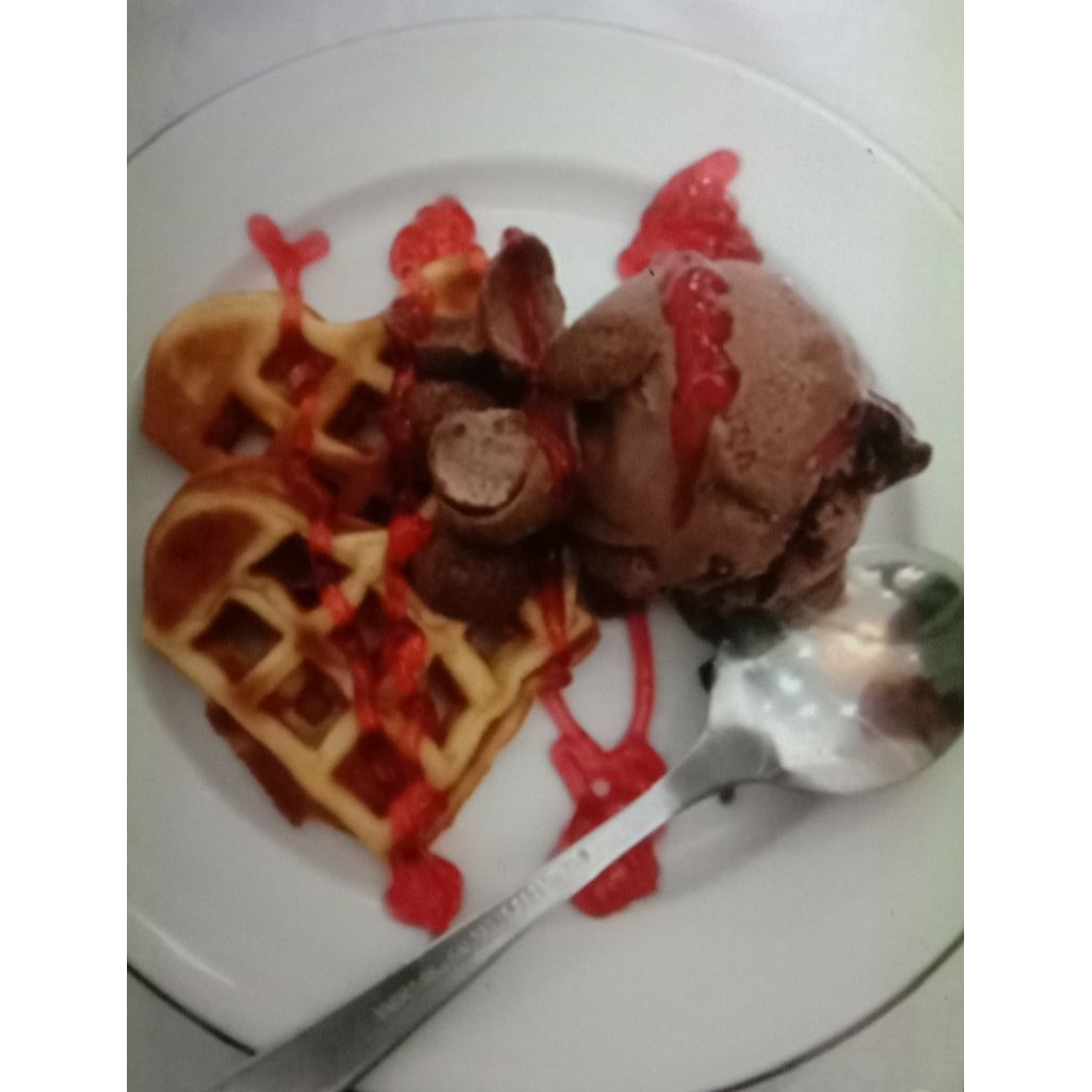 

paket catering gubukan waffle ice cream (100 porsi)