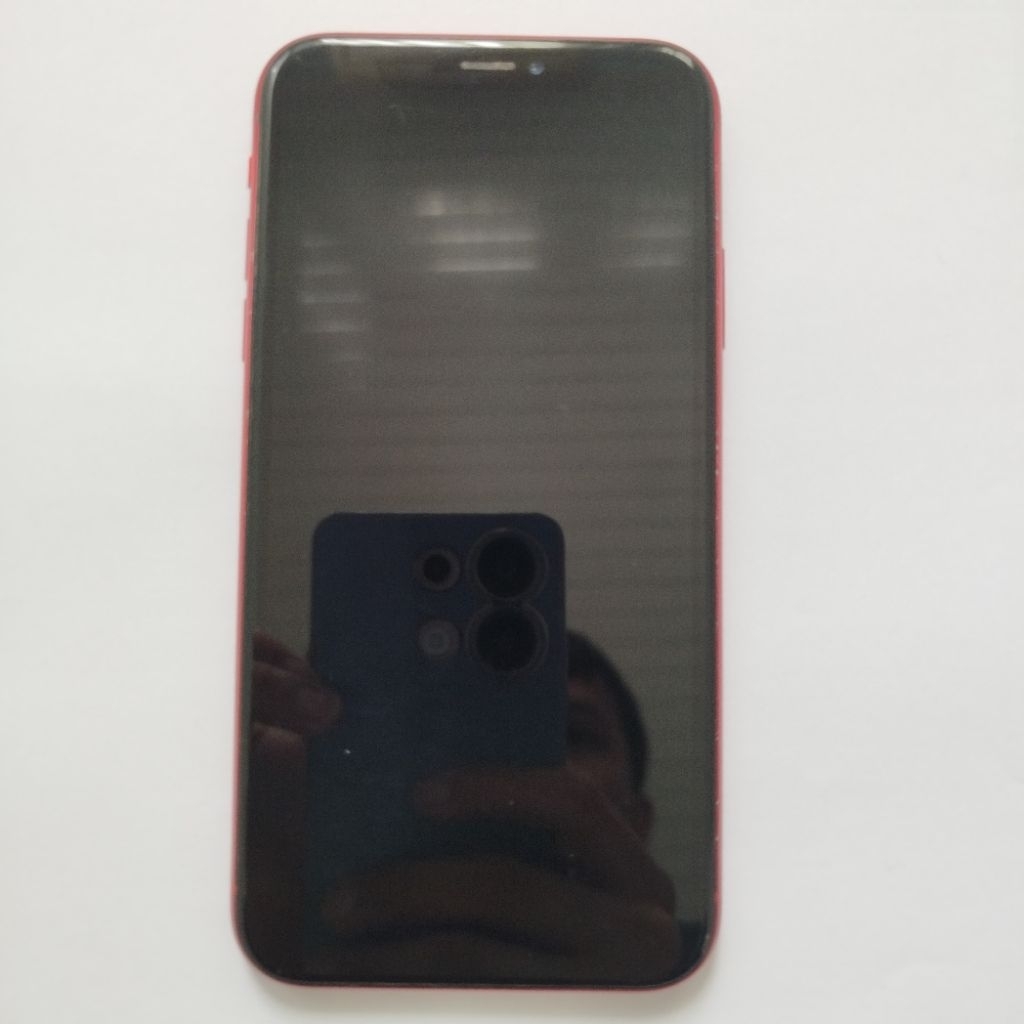 iPhone XR Red mati total matot