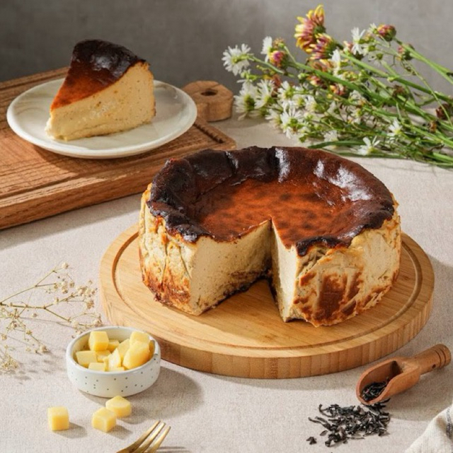 

Burnt Basque Cheesecake