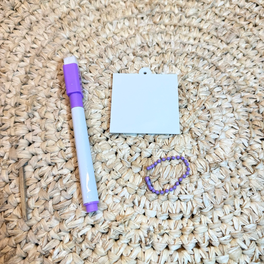 

Label acrilyc untuk menandai tanggal produksi dan panen kombucha bisa di pakai berulangkali