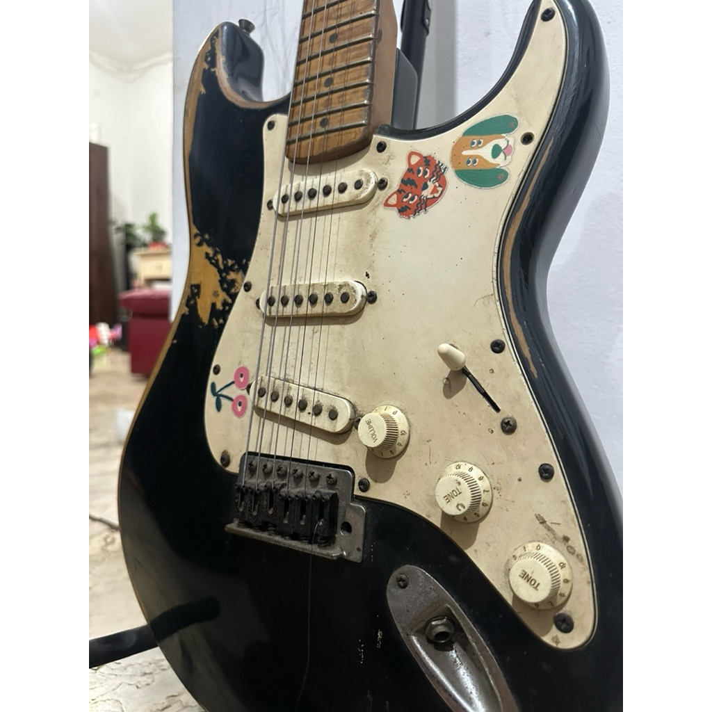preloved gitar (jual gitar bekas) Gitar Squier Stratocaster California Series
