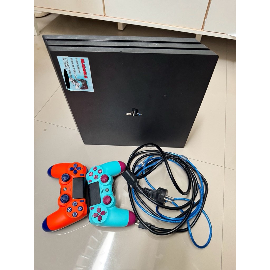 PS 4 hen