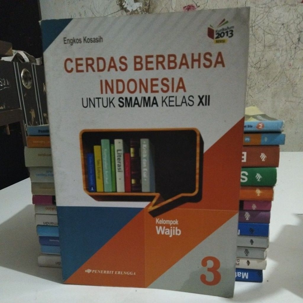 buku Bahasa Inggris (cerdas berbahasa Indonesia) SMA kelas 3-12 penerbit Erlangga