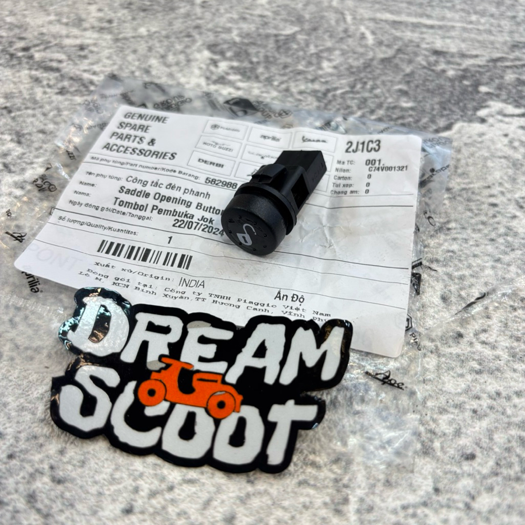 Tombol Jok Vespa IGET original Piaggio Vespa Italy Vespa Sprint primavera vespa matic
