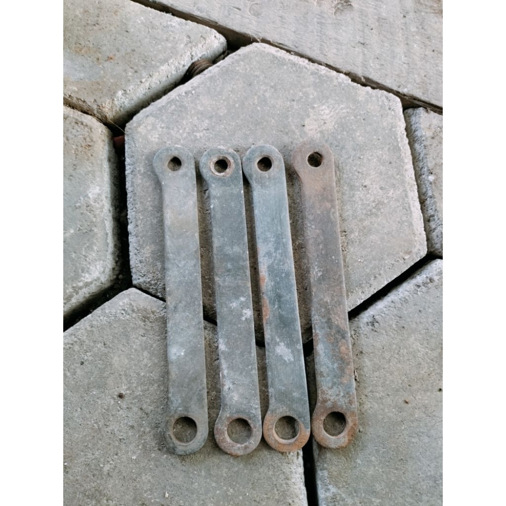 plat penahan rem belakang fizr fiz force alfa sigma