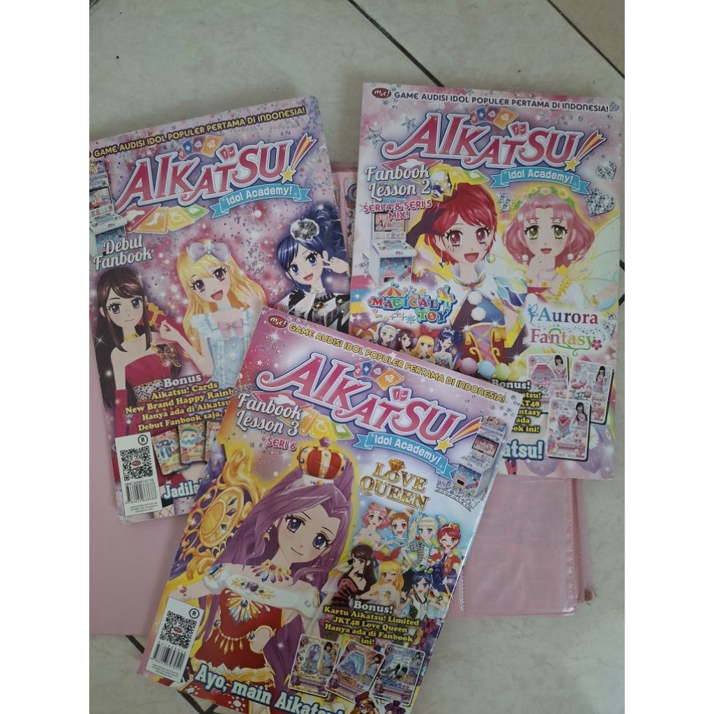 Buku Aikatsu Fanbook ORI