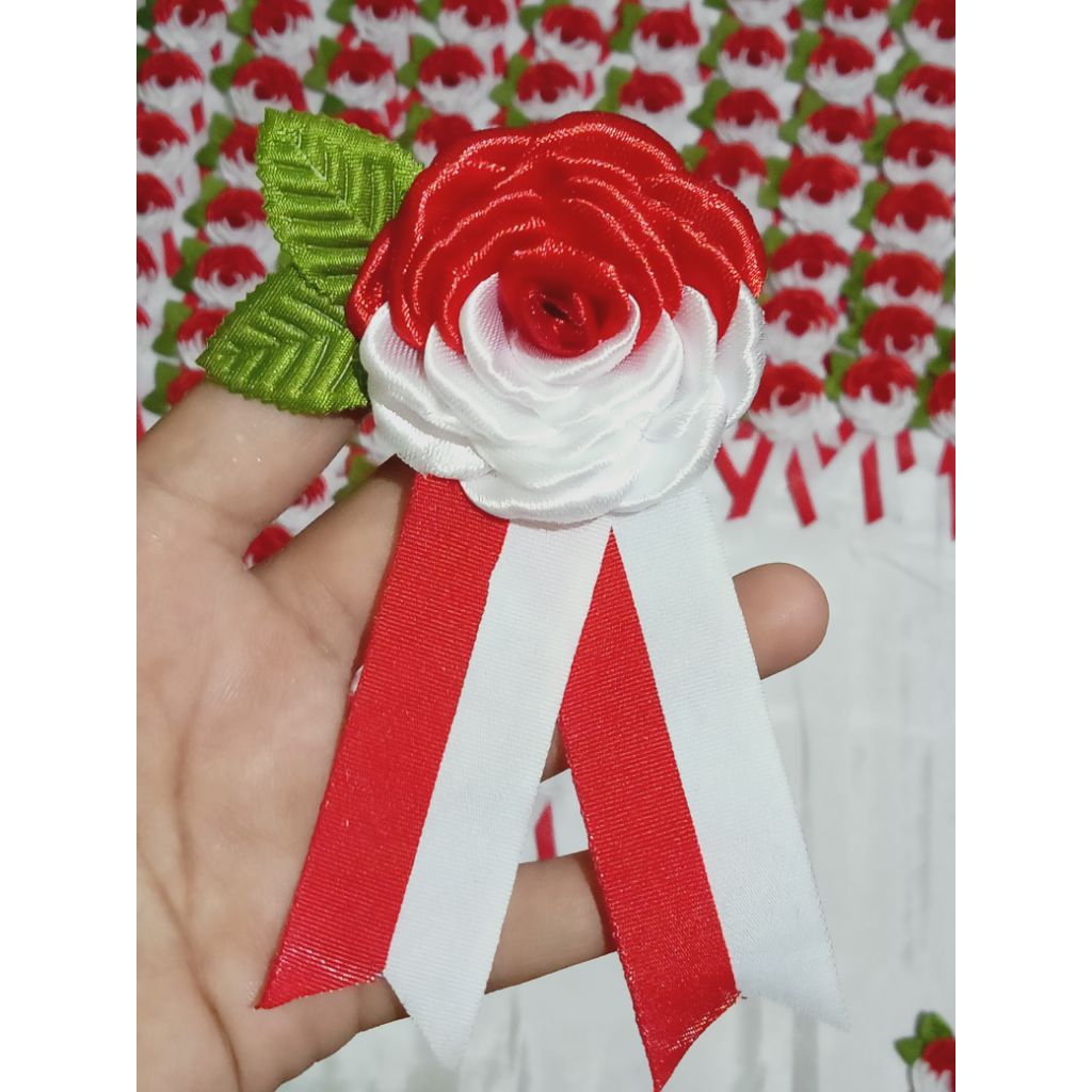 Bross Mawar Pita Satin Merah Putih
