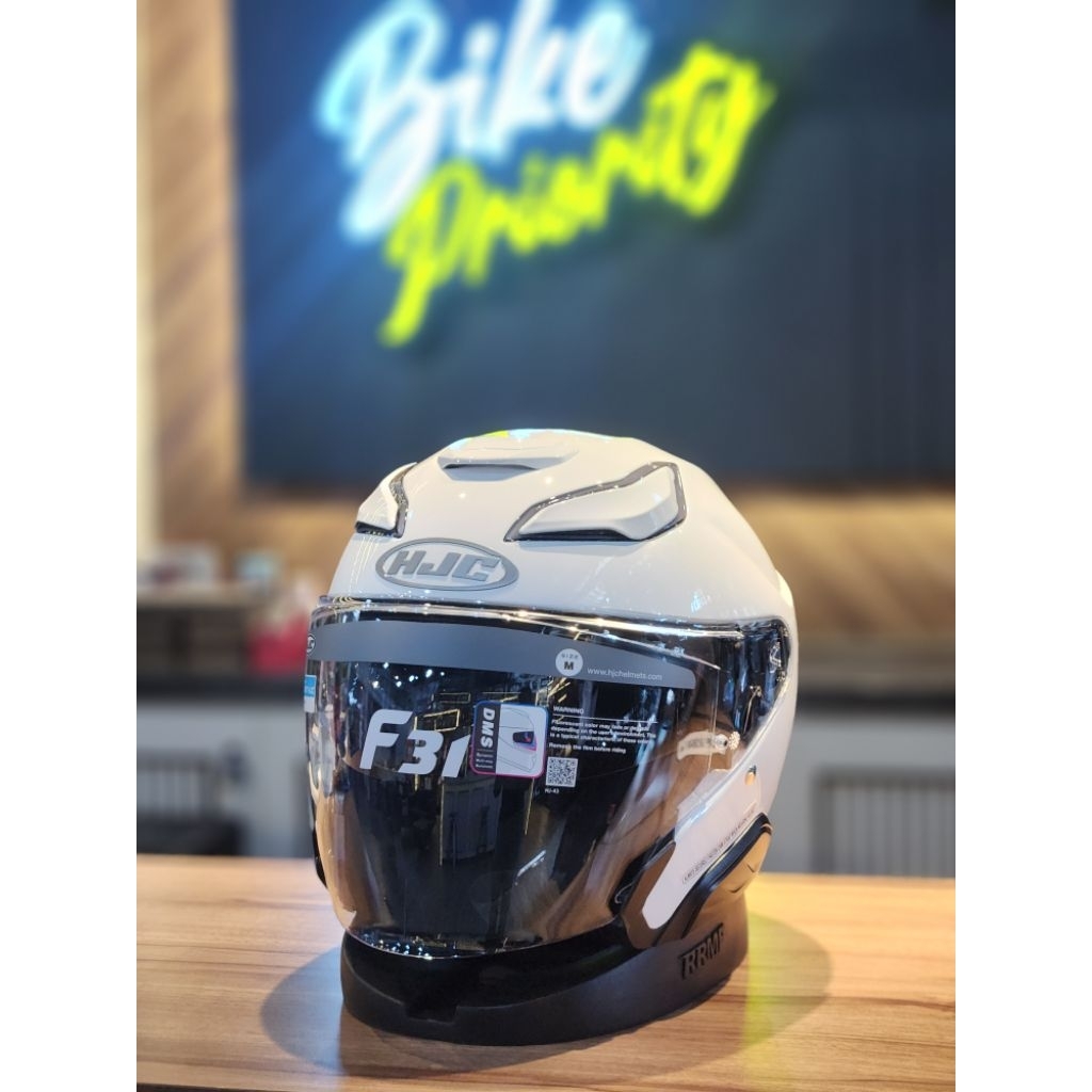 HJC F31 White Helm Half Face