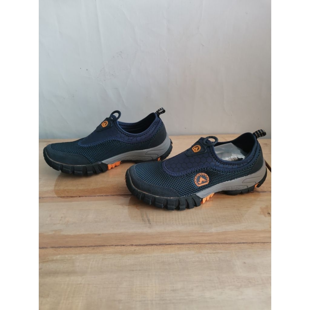 [Murah] sepatu Lari pria running shoes uk 41 import china