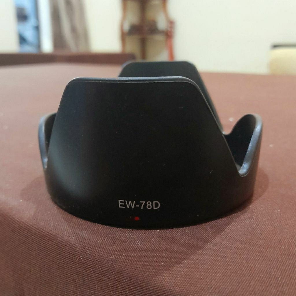 Lens Hood EW-78D Model for Lensa Kamera Canon EF-S 18–200mm f/3.5–5.6 IS