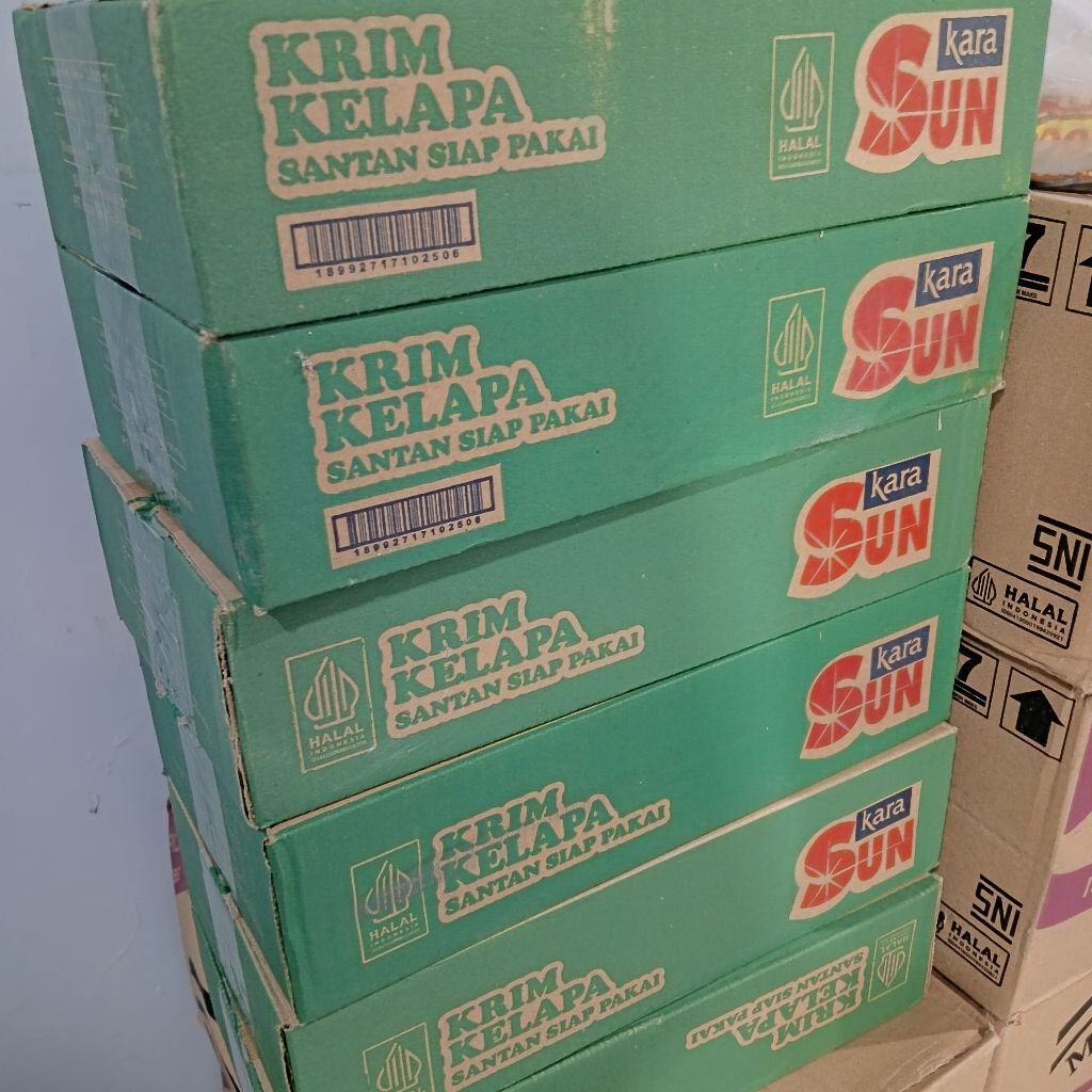 

Santan Cair Sunkara 200 ml isi 12 pcs