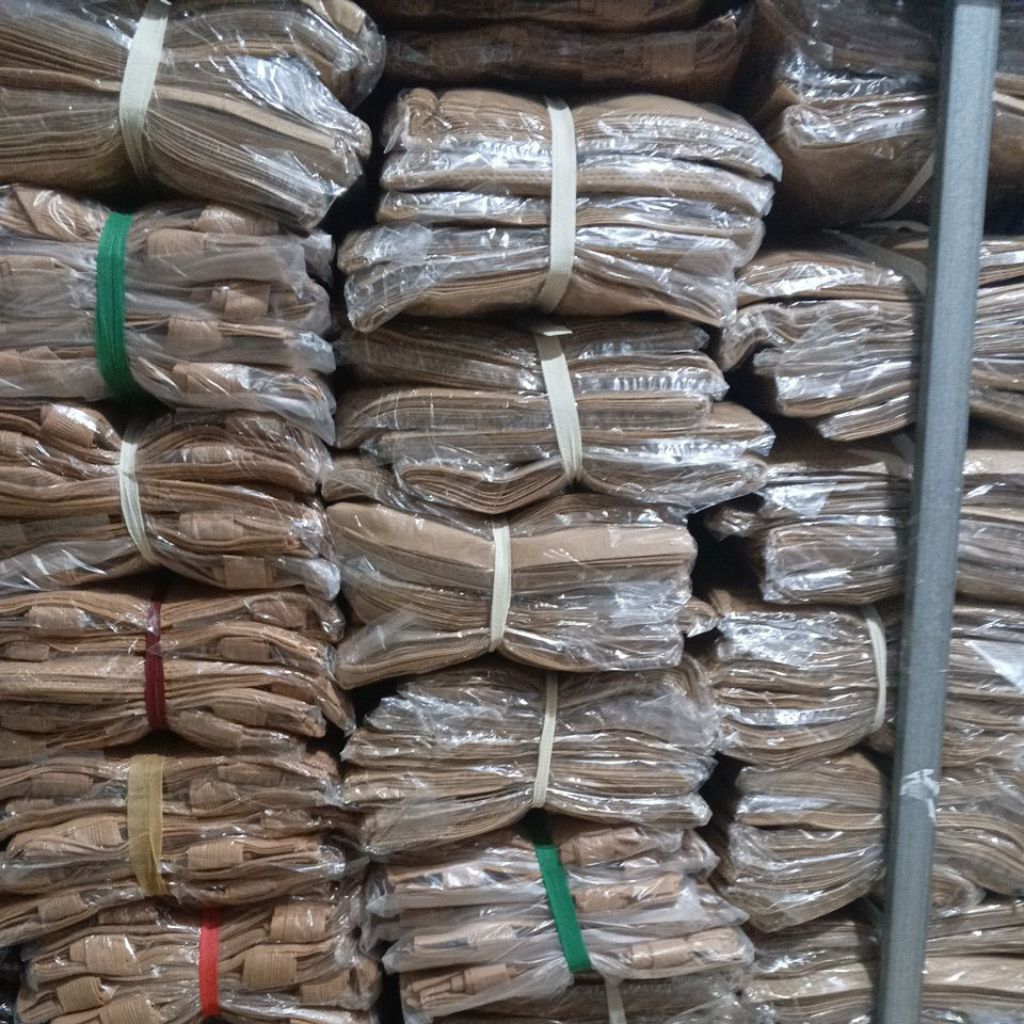 

Paket Hemat Hls Box dus 22x22 Isi (300 PCS)