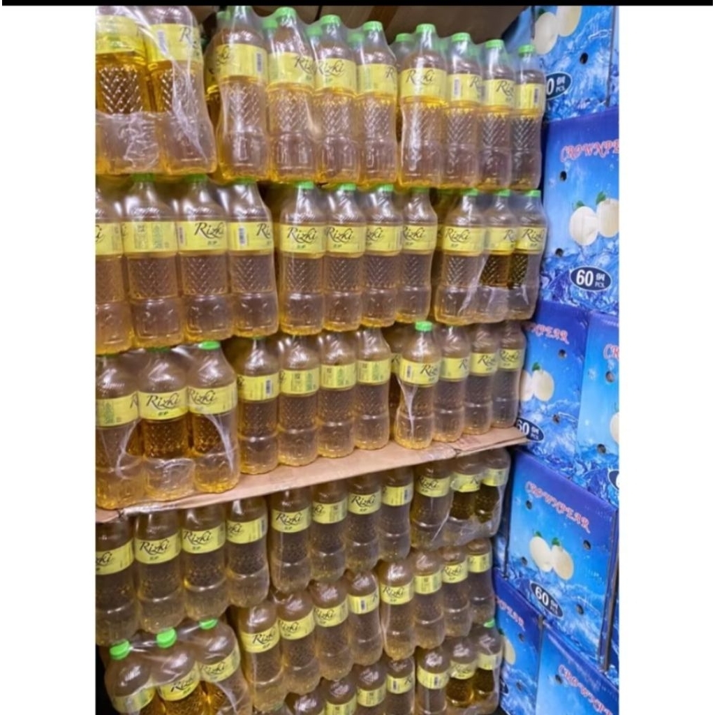 

(Mnsvcr)Minyak goreng Rizki 800ml isi 12 botol