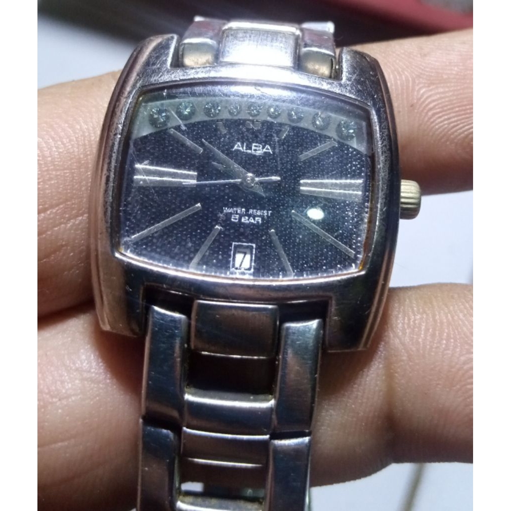 Jam Tangan Wanita Vintage Alba