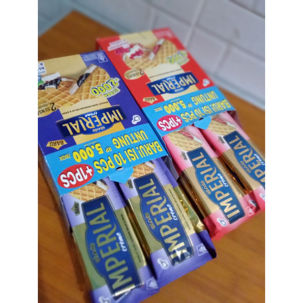 

imperial/imperial cream/biskuit bentuk wafel