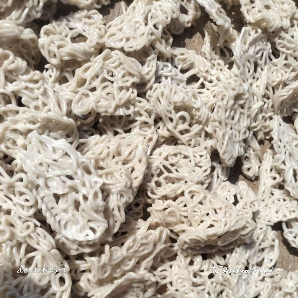 

krupuk oval bawang 500g