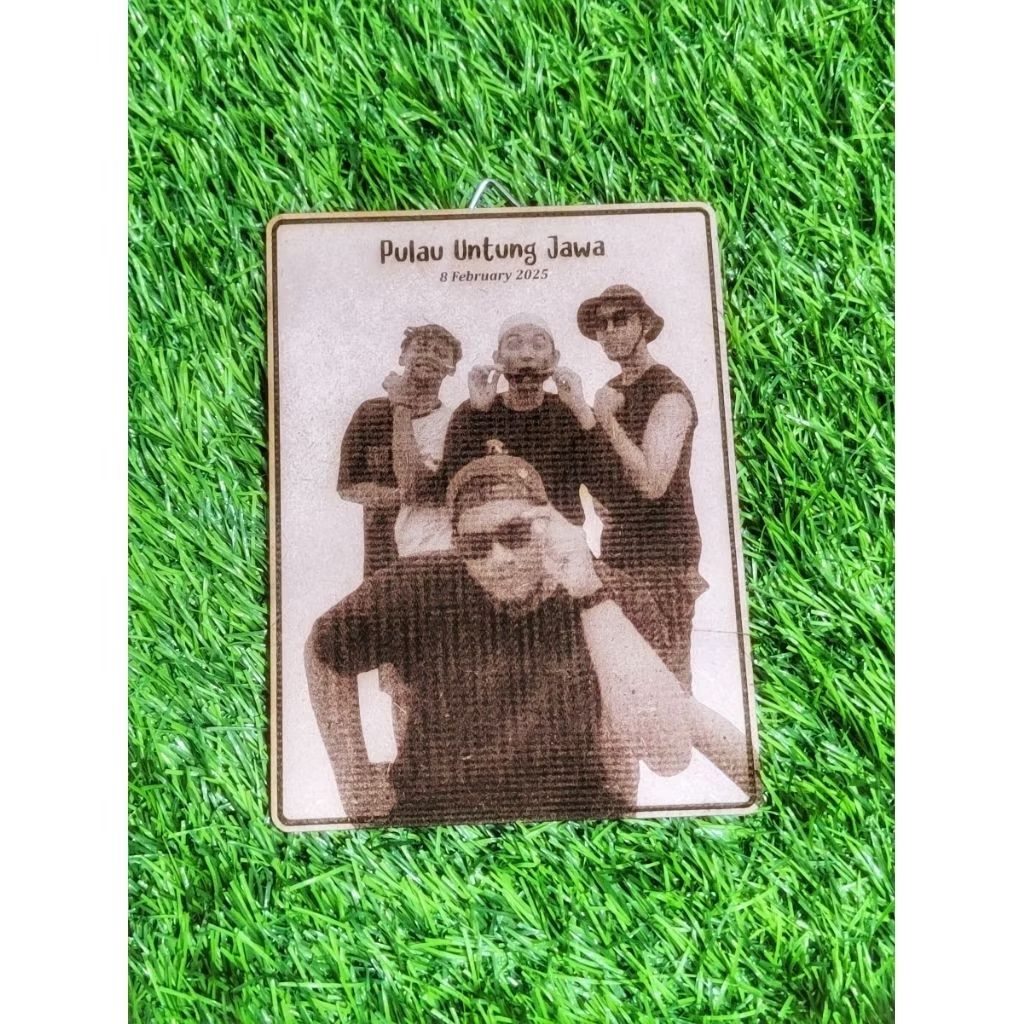 Bingkai Foto Grafir Laser Custom Murah Bahan Kayu MDF
