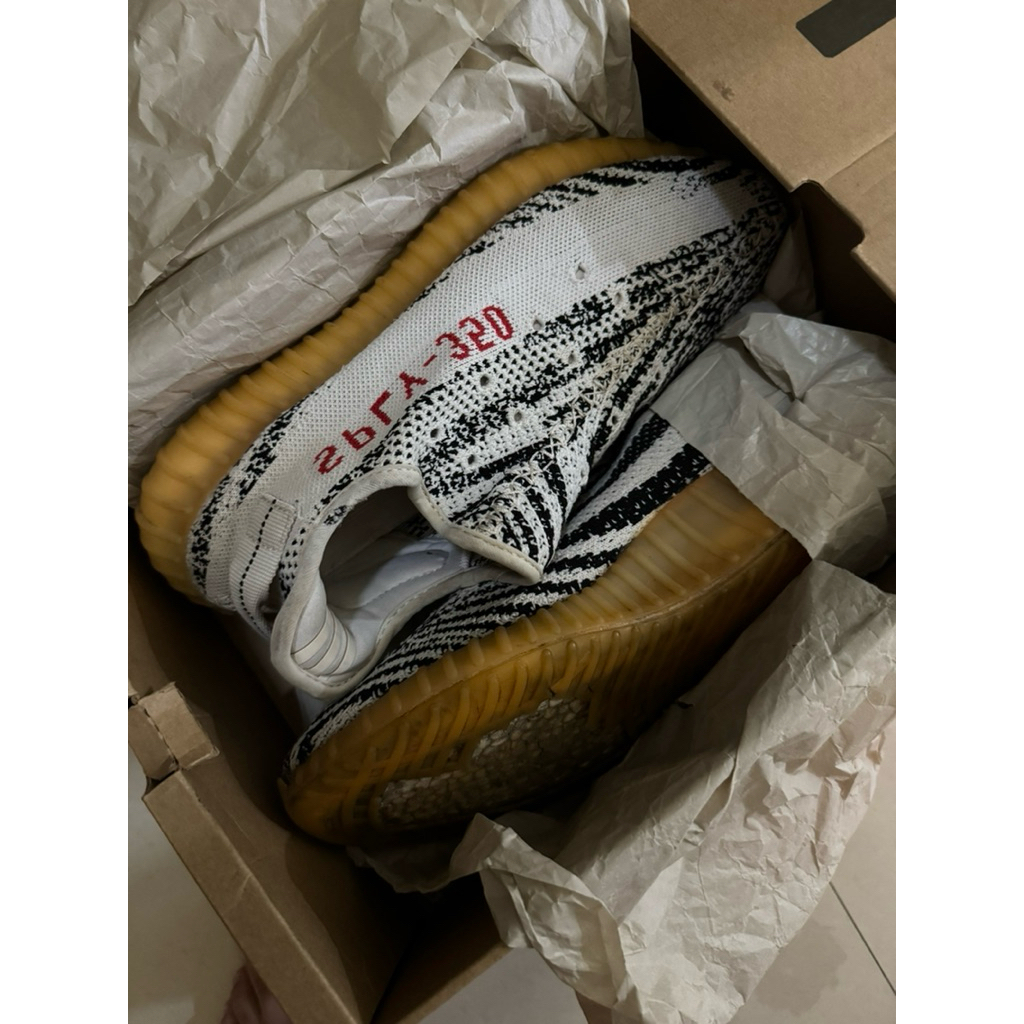 Yeezy 350 Zebra V2