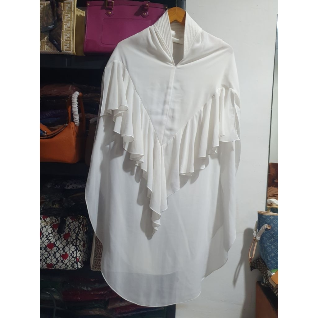 Khimar putih bw by Yodizein