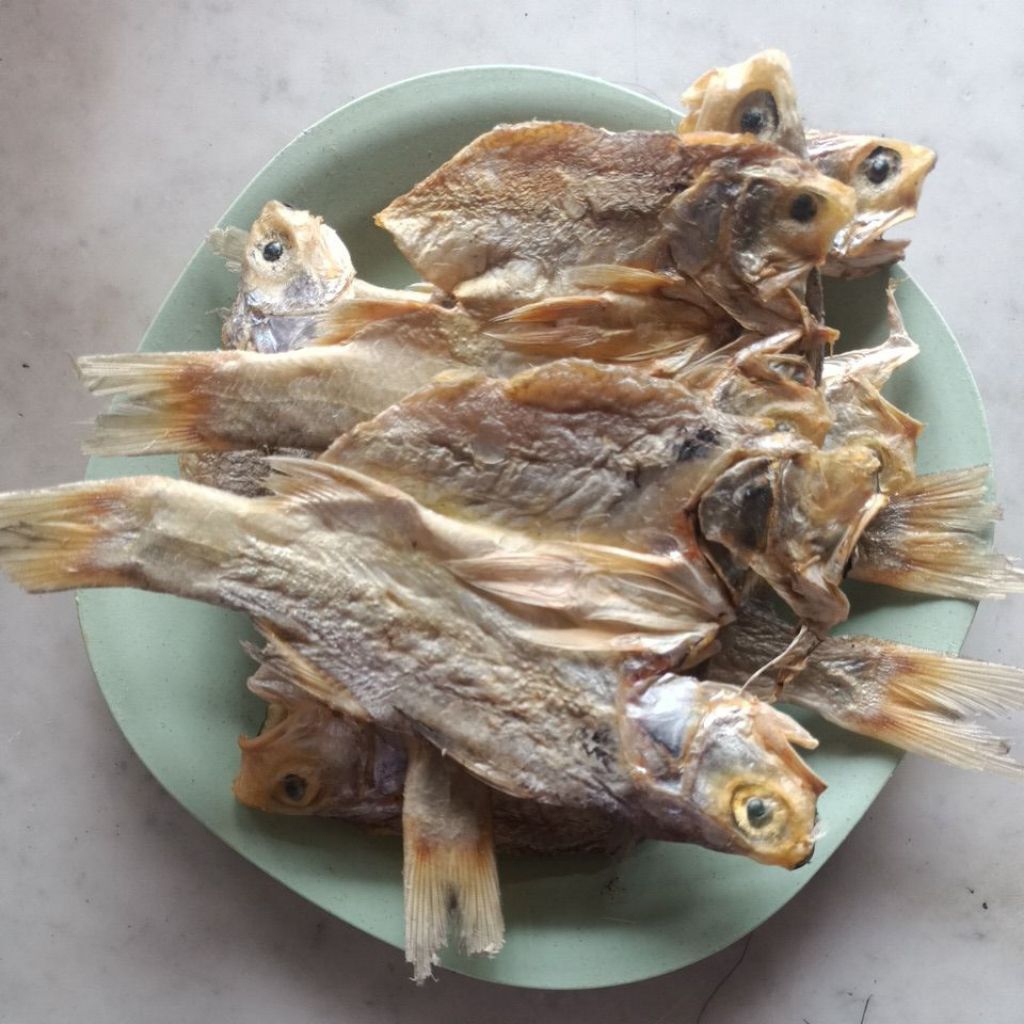 

500 gram Ikan Kering Sinangih atau sering disebut Ikan Jangguik