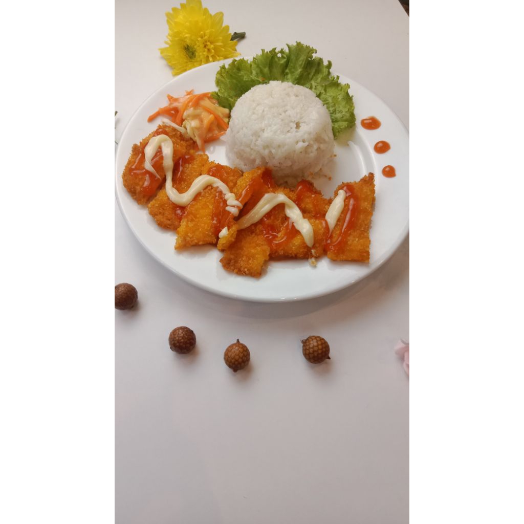 

Nasi Chicken katsu
