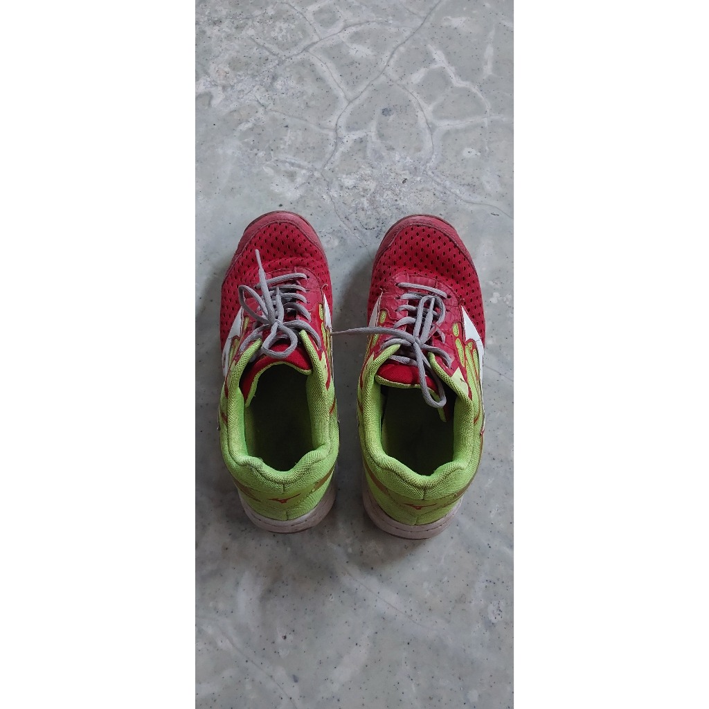 Sepatu Voli Mizuno Ukuran 44 insole 28 cm