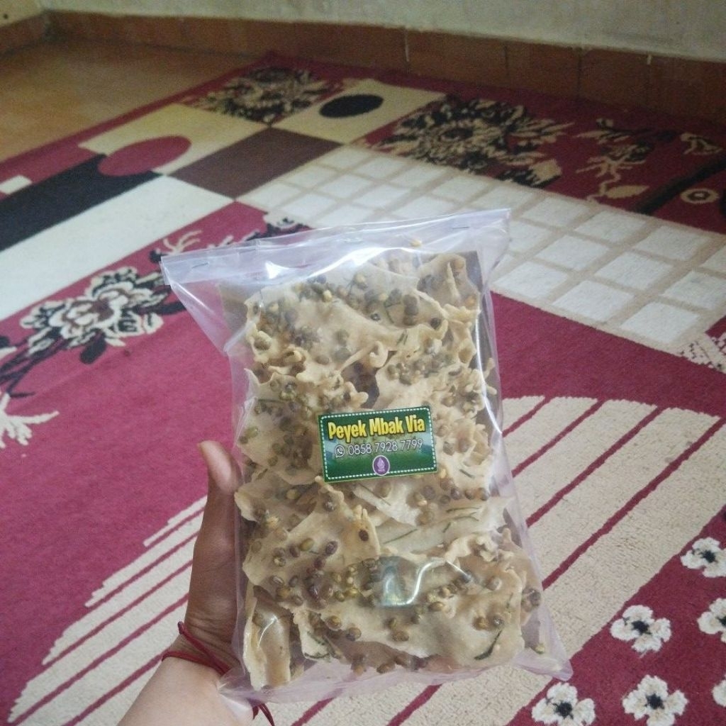 

Peyek Mbak Via - Peyek / Rempeyak Kacang Hijau [Kemasan Plastik] 120gr 500gr