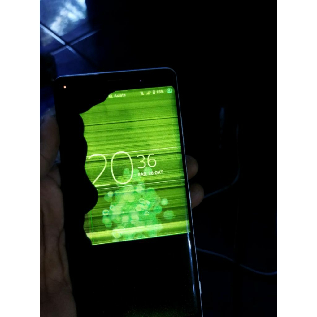 hp seken kondisi lcd rusak merek Sony Xperia docomo xz3