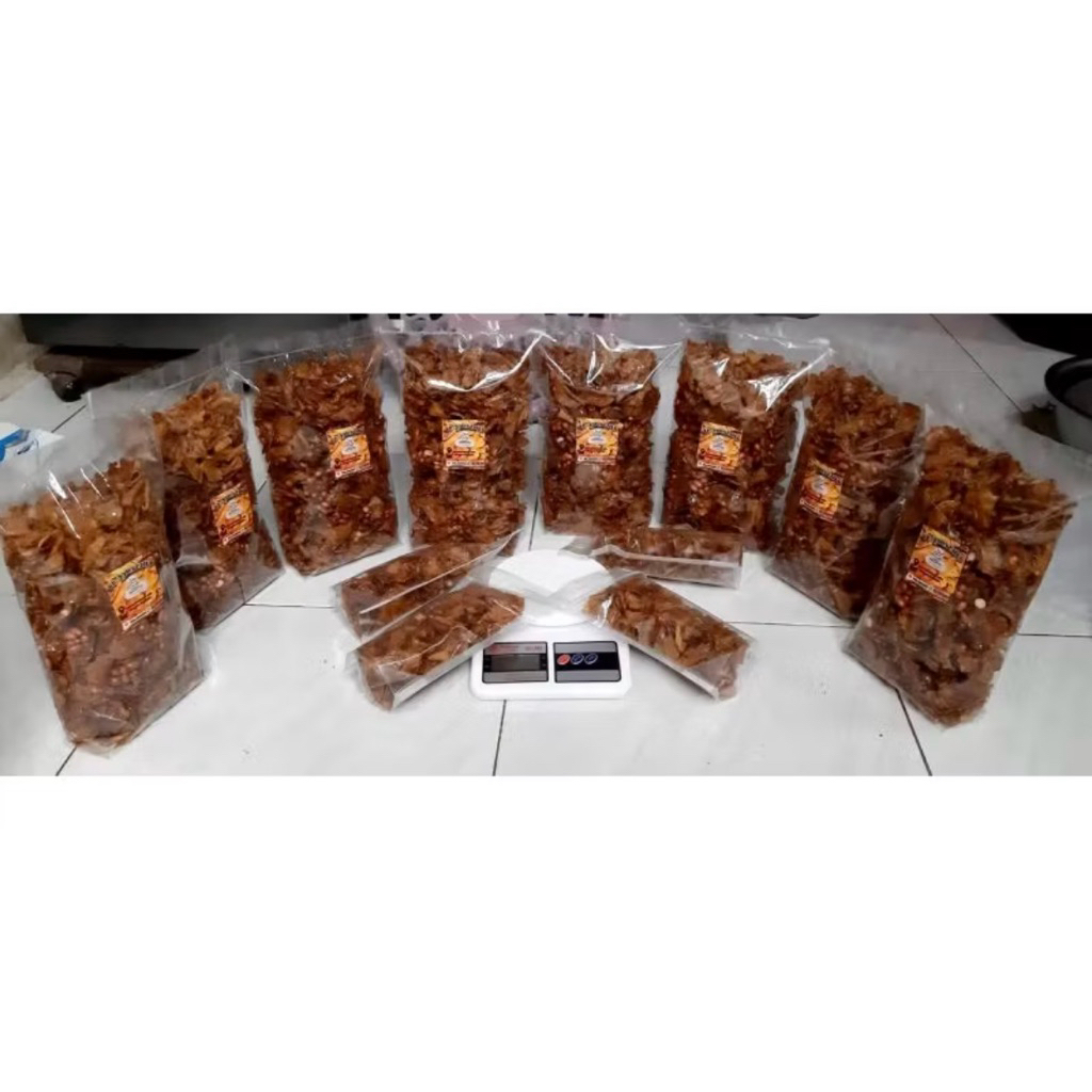 

1kg KERIPIK / KRIPIK UBI JALAR GADO GADO REYAH ENAK GURIH MAKANAN RINGAN SNEACK KEMASAN