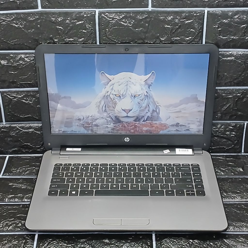 Laptop HP 14-an002ax AMD A8-7410 4/120GB