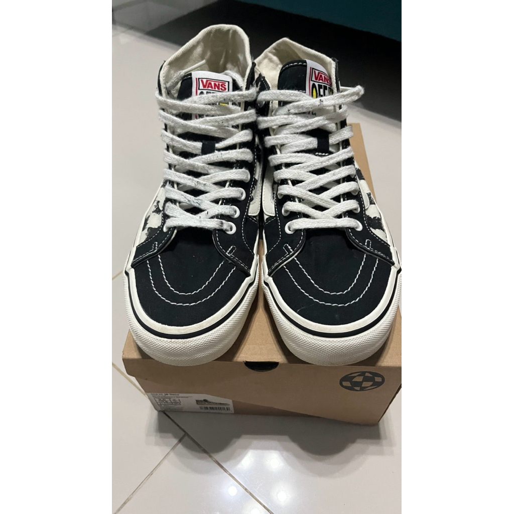 Vans UA SK8-Hi 38 Decon VR3 CheckerBoard Marshmallow/Black (RESMI PT. Navya Retail Indonesia)