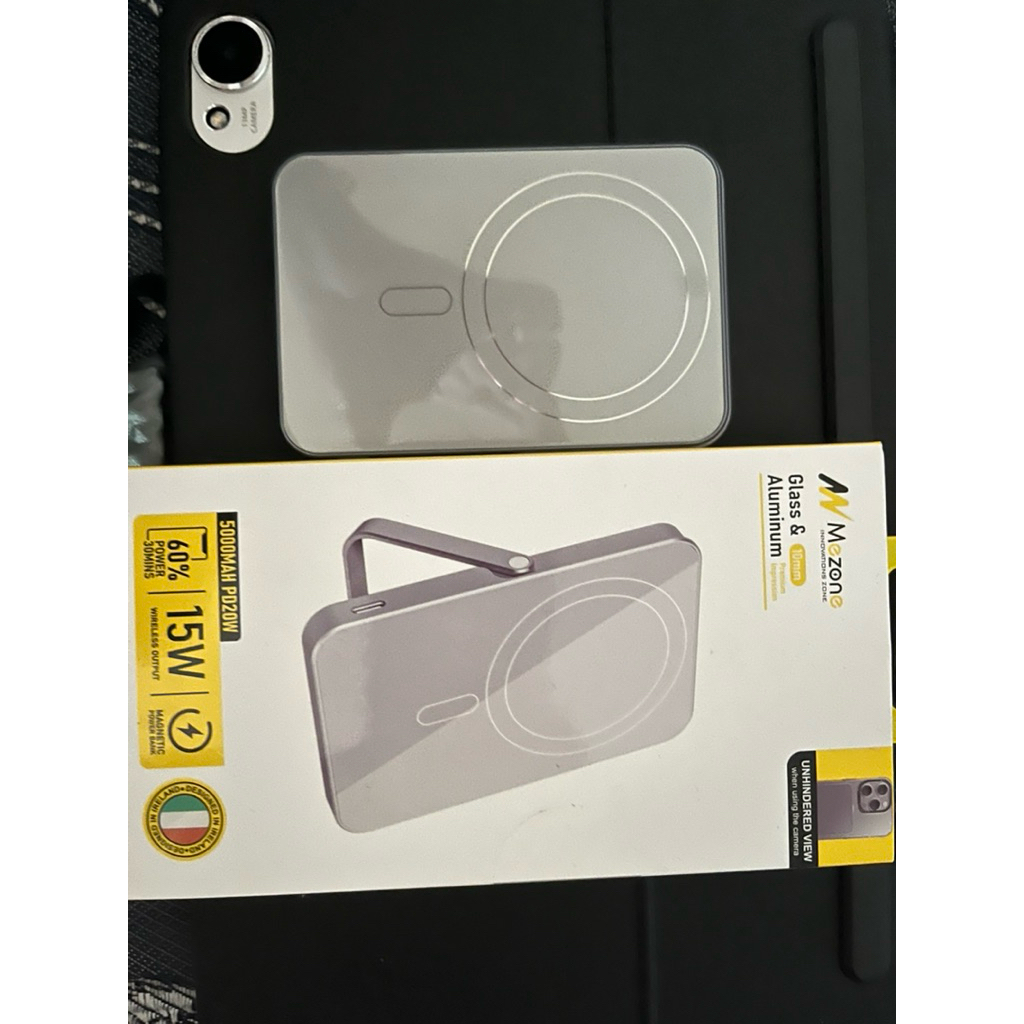 Preloved Powerbank Magsafe Mezone