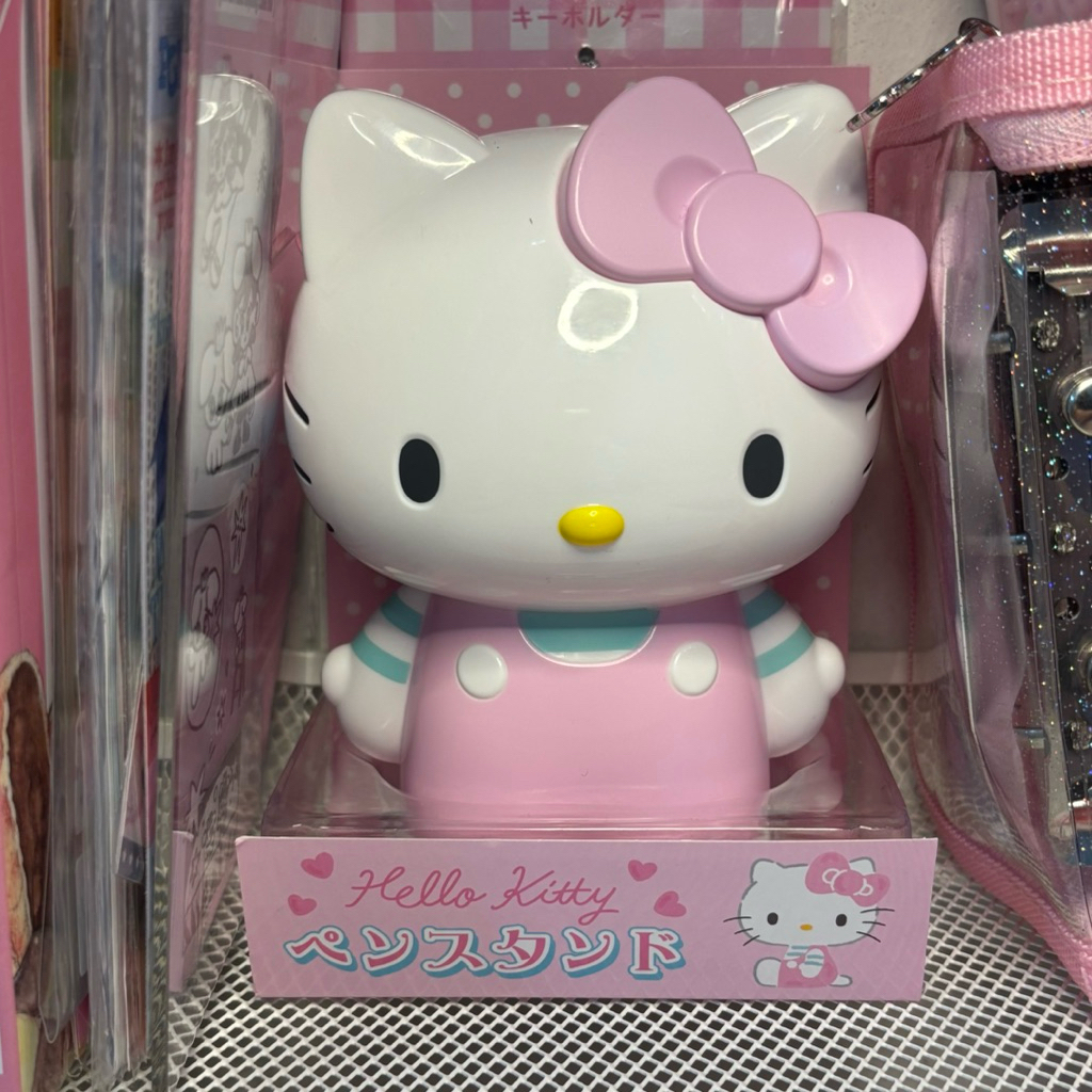 

sanrio hello kitty pen holder