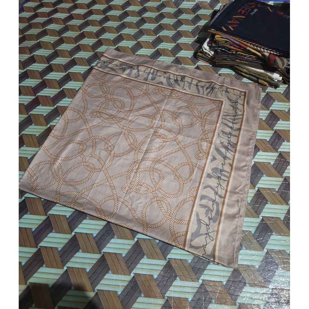 DEENAY/Preloved deenay/Hijab PL