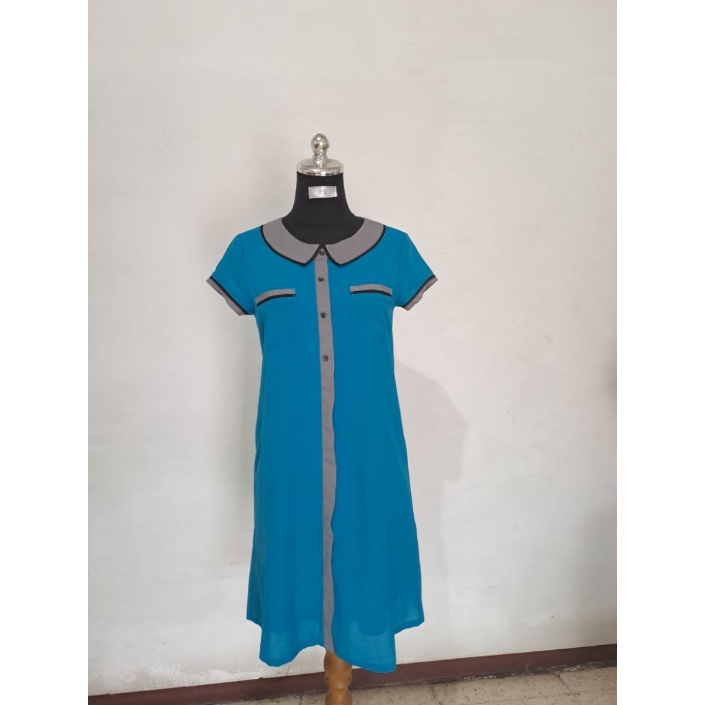 Preloved dress biru