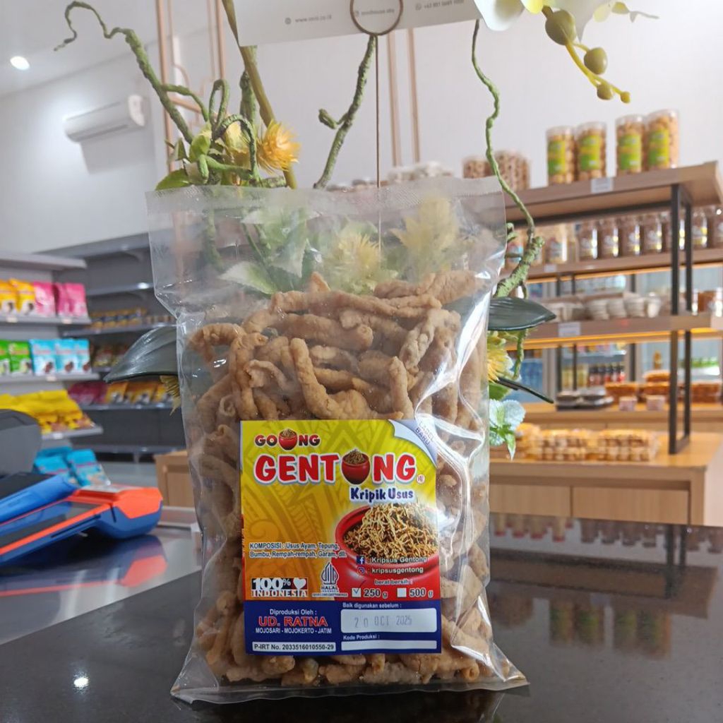 

Kripik Usus Cap Gentong