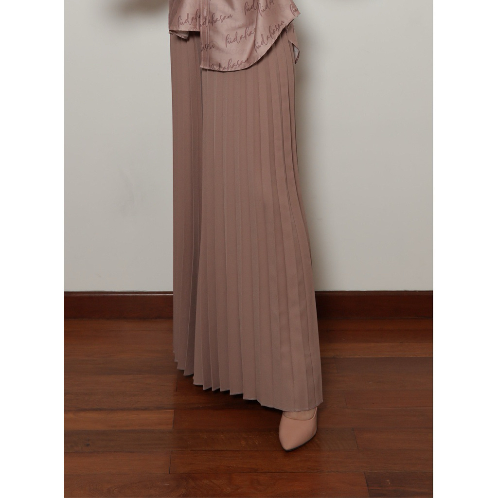 HIDAHASAN KULOT PLEATS PRELOVED