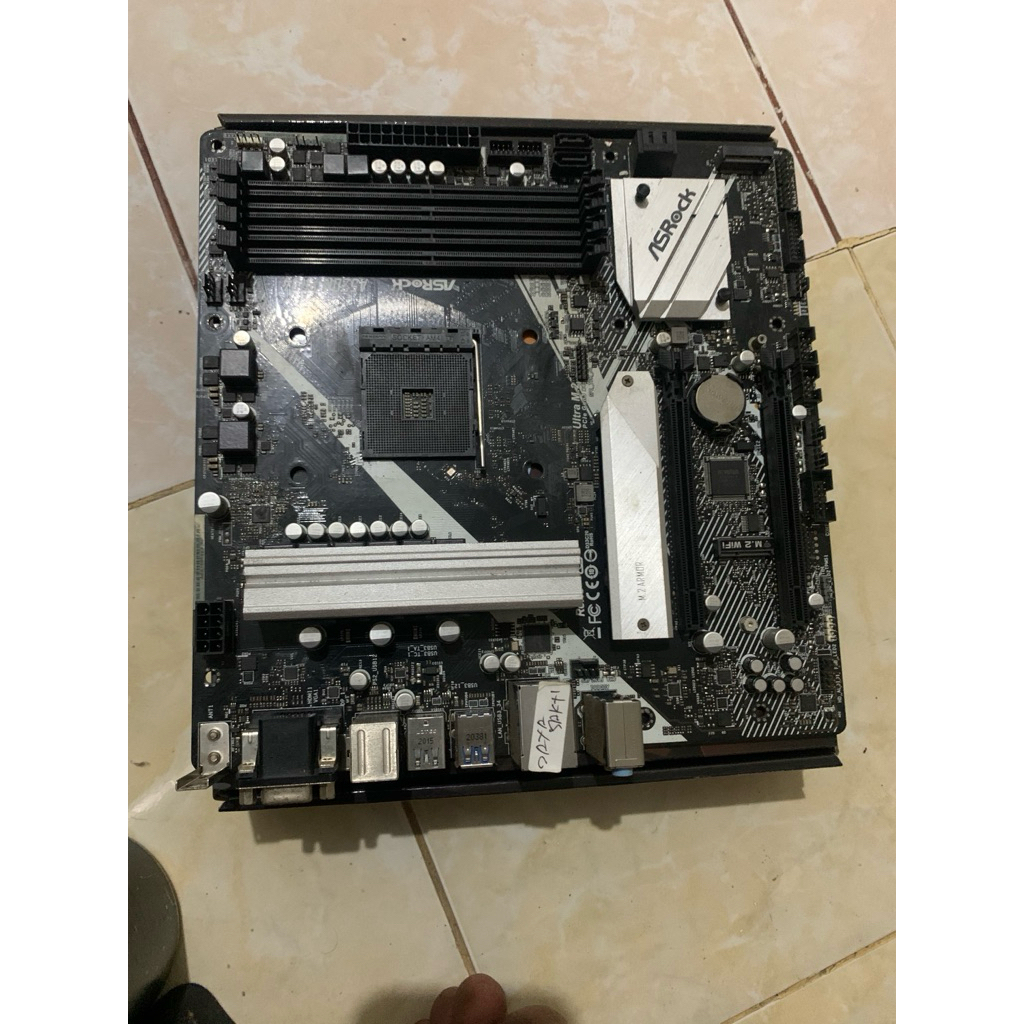 Asrock Mobo pro minus