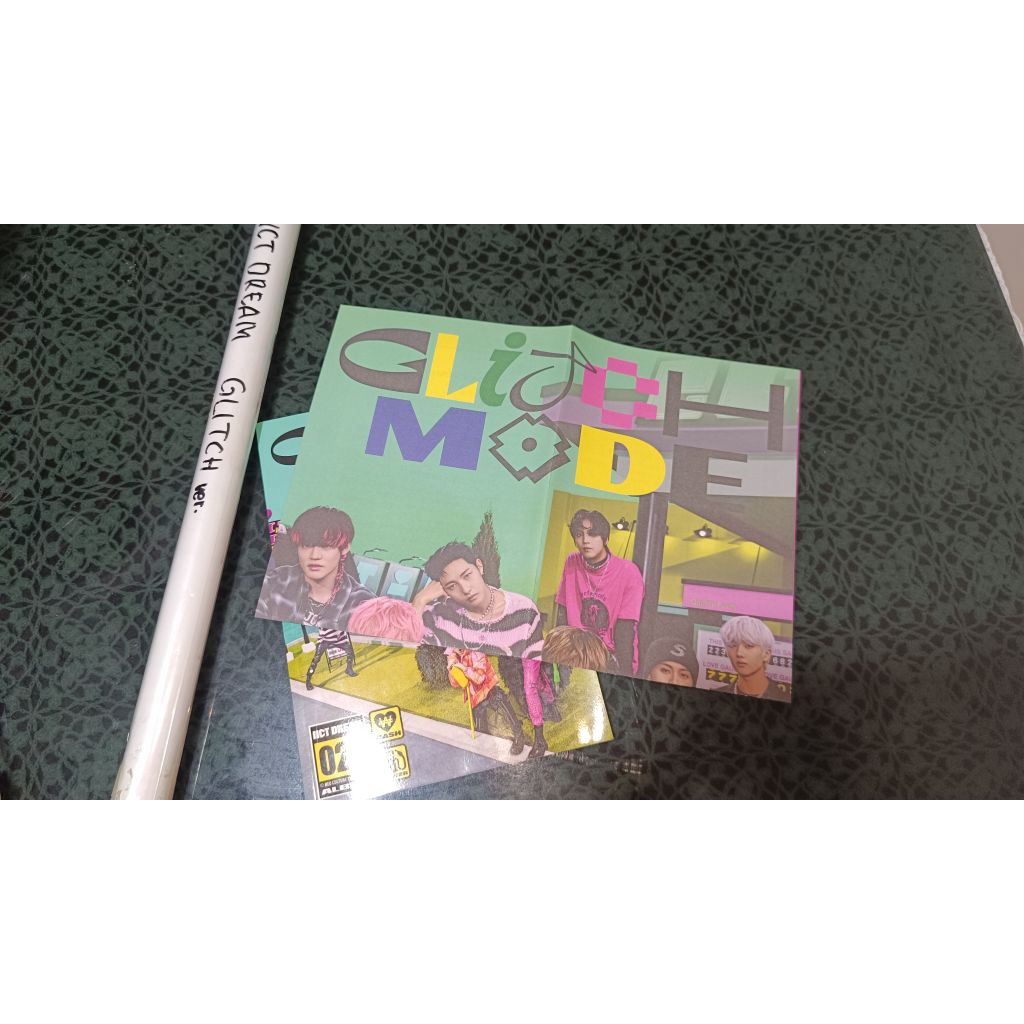 Album NCT DREAM glitch mode