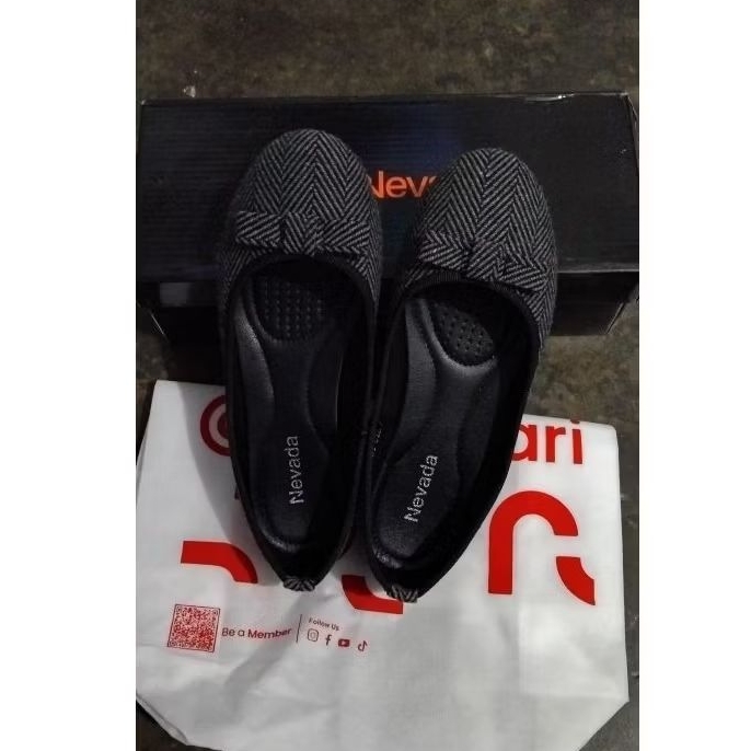 preloved sepatu nevada