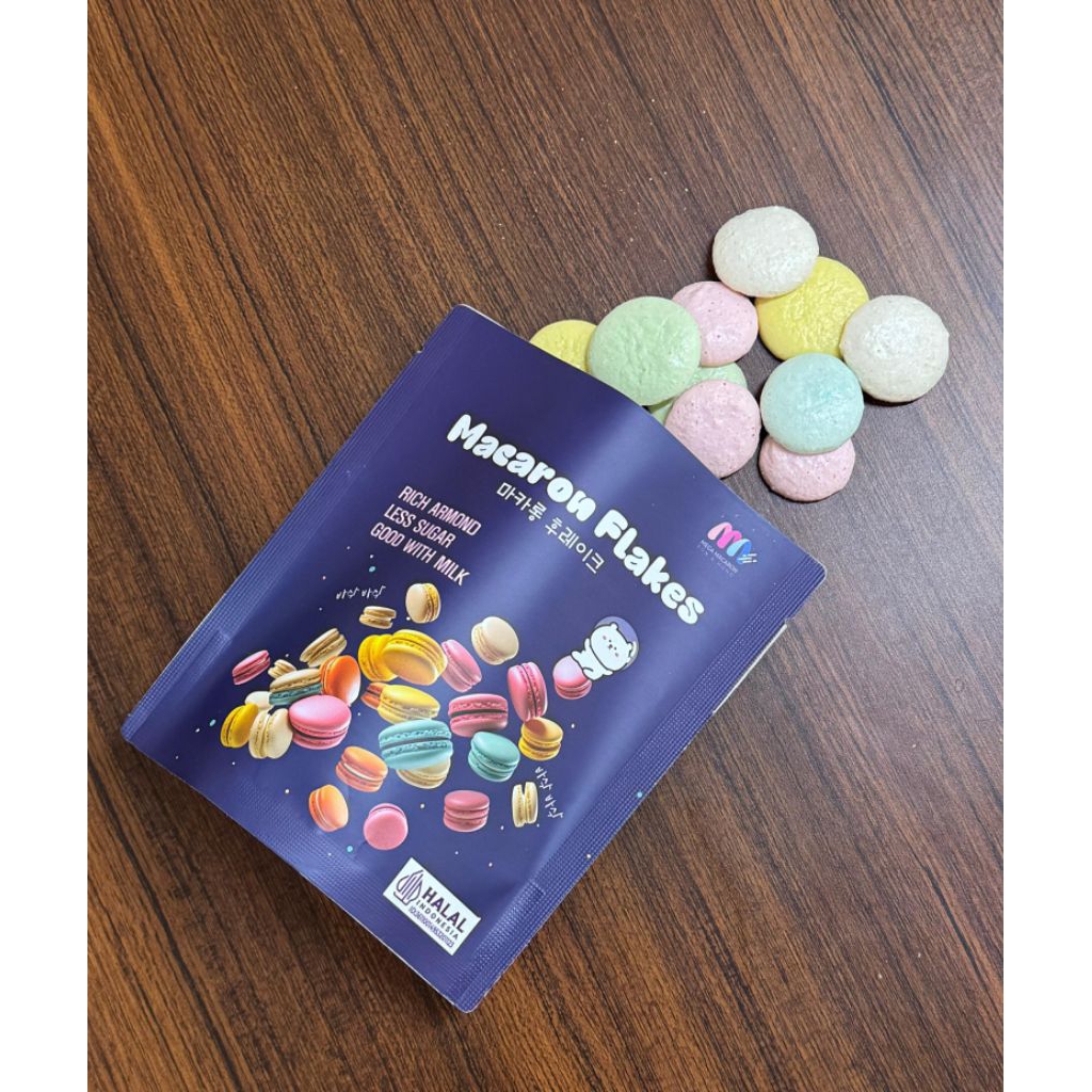 

Macaron Flakes Biskuit Snack Sereal 75Gram - Macaron Cookies Rendah Gula Tepung Almond 100%