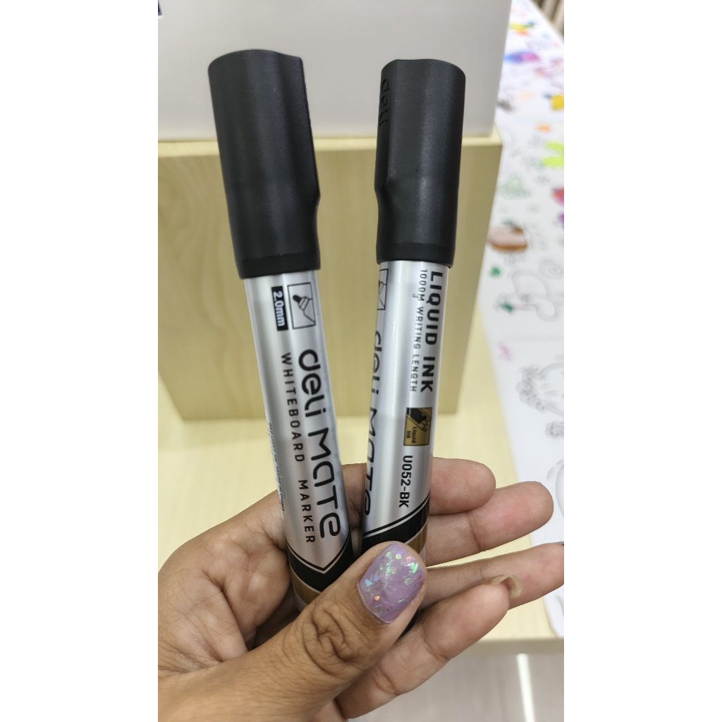 

DELI WHITEBOARD MAKER BLACK INK SPIDOL PAPAN TULIS NON PERMANEN
