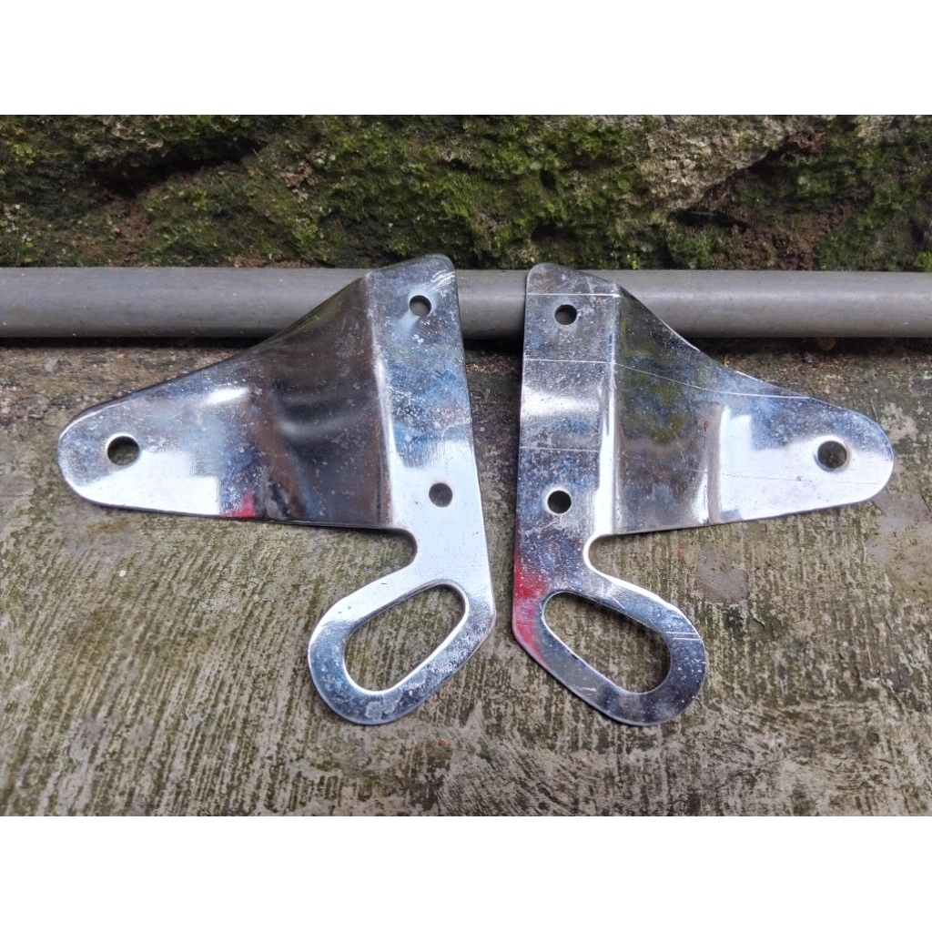 pangkon kupingan dudukan lampu depan Kawasaki ninja R ss original