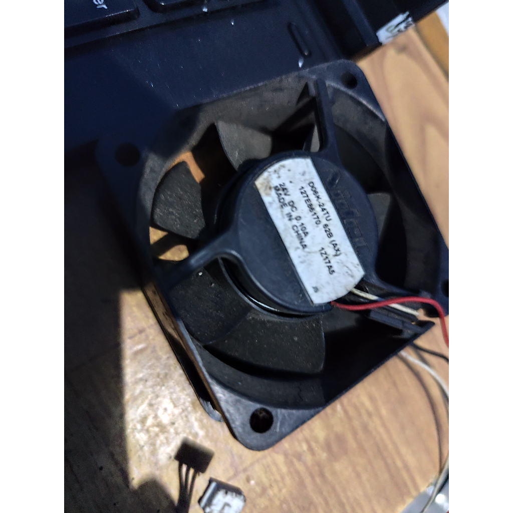 FAN 6CM NIDEC D06K-24TU 127E86170 DC.24V 0.10A MADE IN CHINA 3PIN
