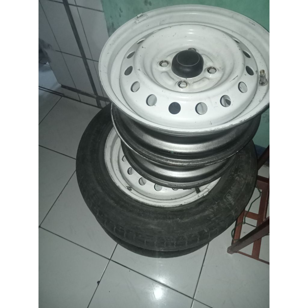 pelek R13 pcd100