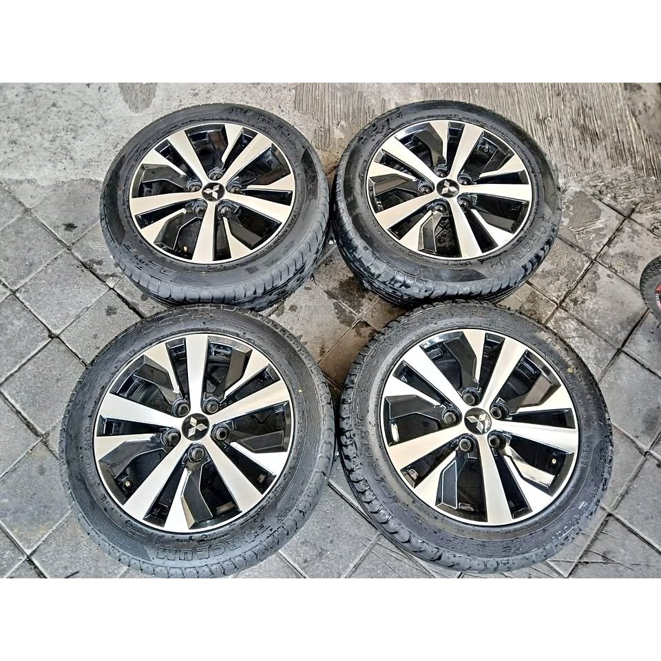 VELG MOBIL ORI STD LIVINA RING 16 LEBAR 6 LUBANG BAUT PCD 5X114 ET46 + BAN FORCEUM 205 55 R16 PELEK