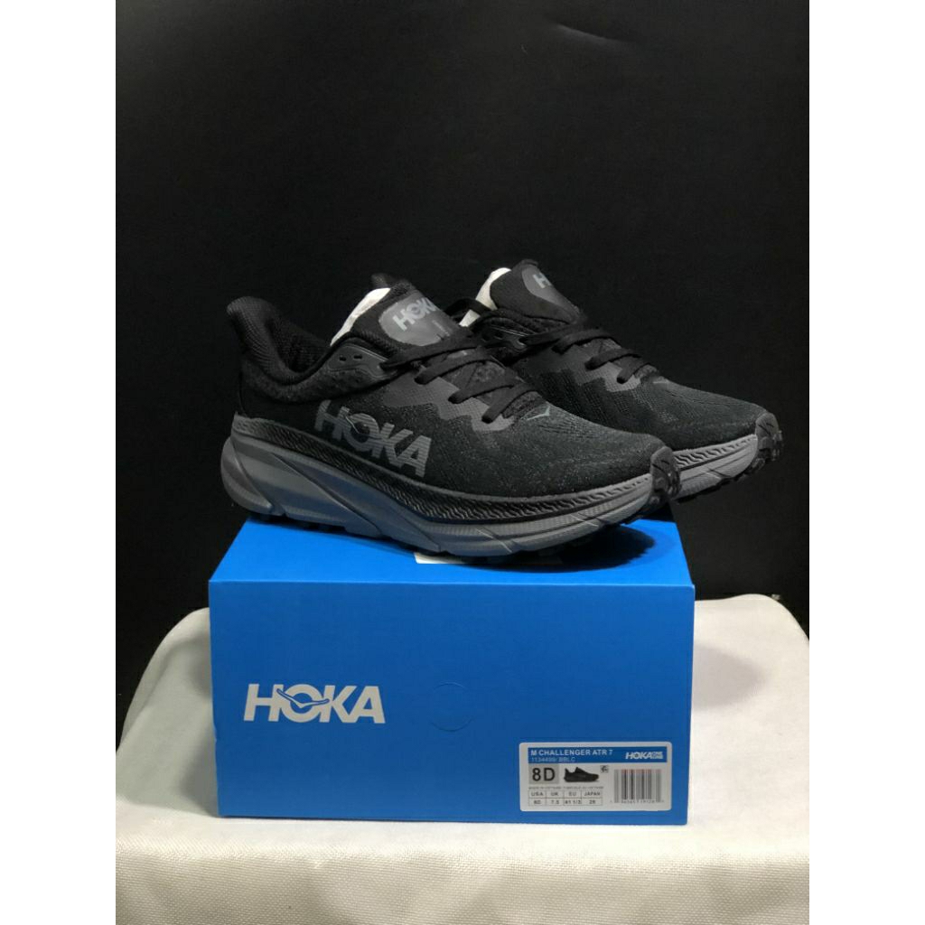 SEPATU TRAIL RUNNING HOKA CHALLENGER TRIPLE BLACK