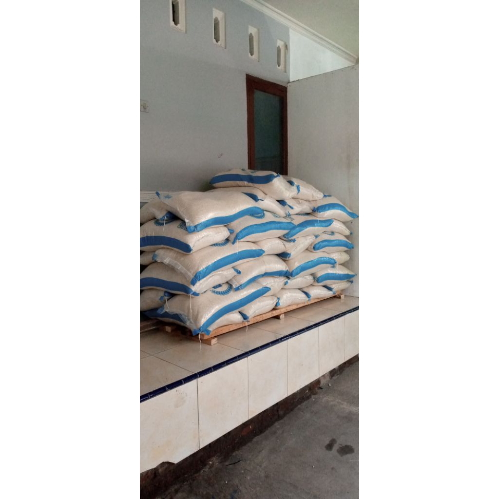 

Beras 25 kg Bramo Super