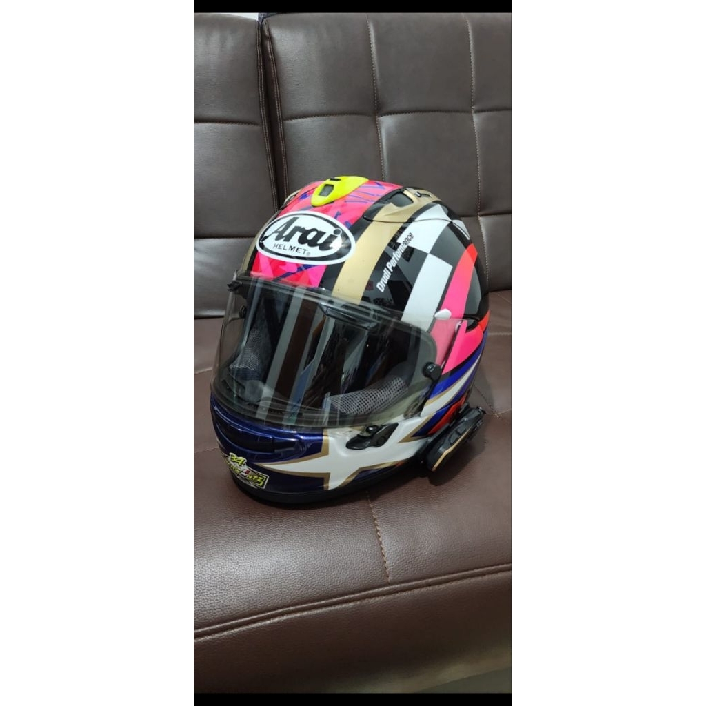 Helm Arai RX7X edisi Kevin Schwantz edisi 30th